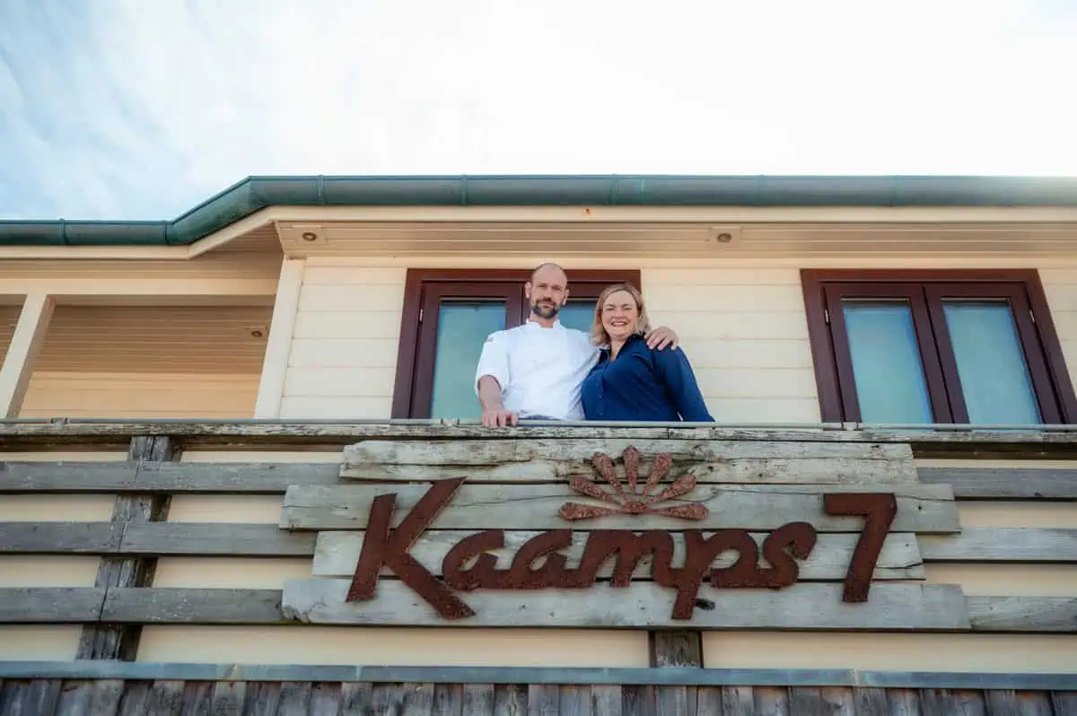 Gastgeber im Strandrestaurant Kaamps7 in Kampen auf Sylt